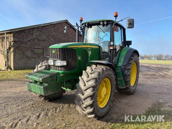 Traktor John Deere 6920