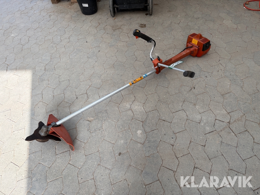 Buskrydder Husqvarna 235R