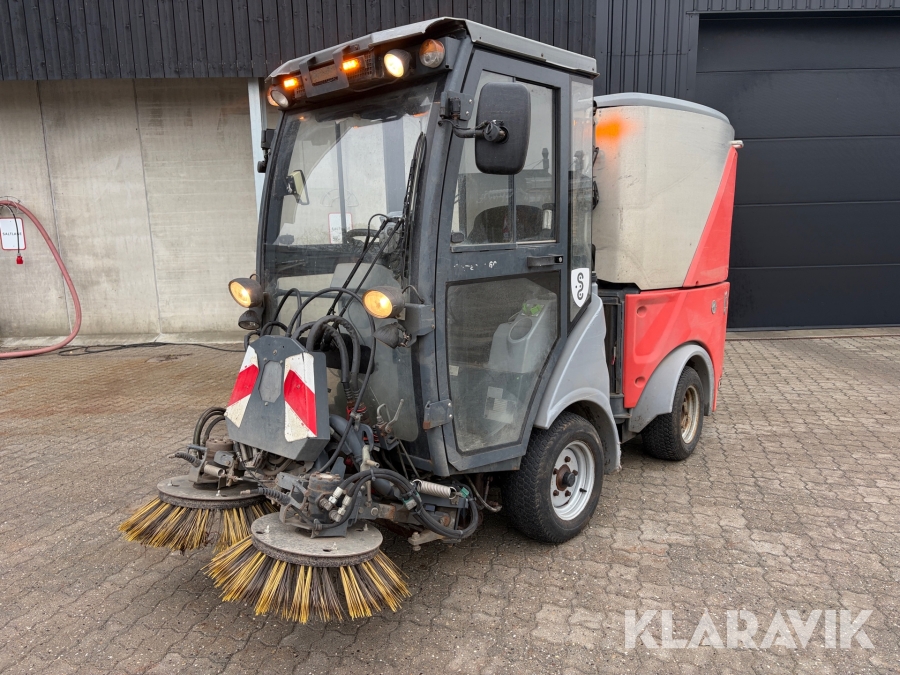 Fejemaskine Hako Citymaster 600 med feje/sugeanlæg