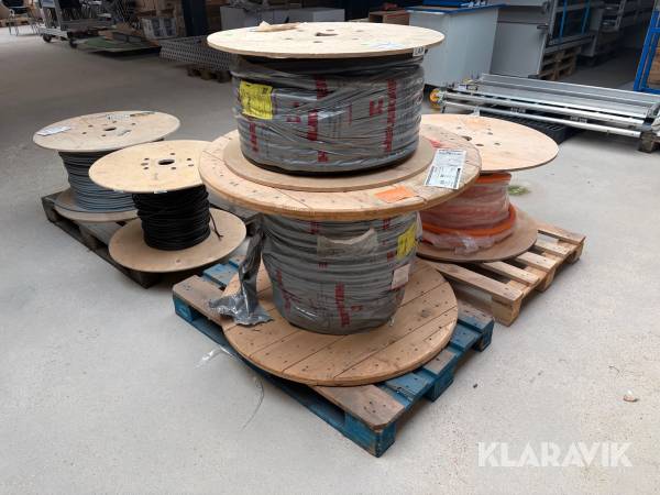 Blandet lot installations ledninger 690 meter