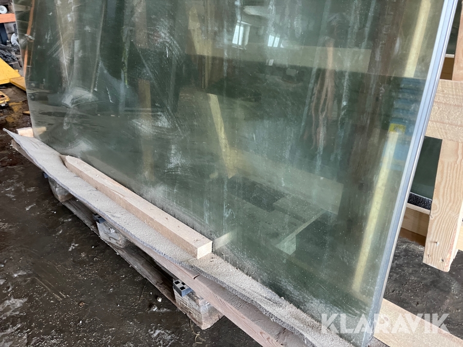 Hærdet glas klar 1975 x 1087 millimeter 14 styk
