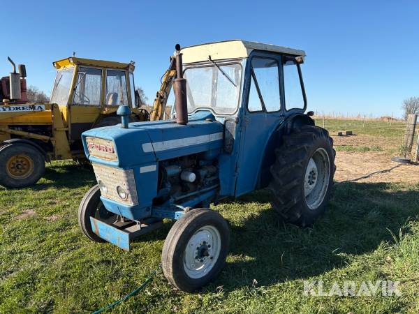 Veterantraktor Ford 3000