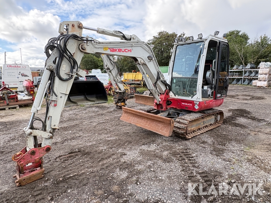 Gravemaskine Takeuchi TB240