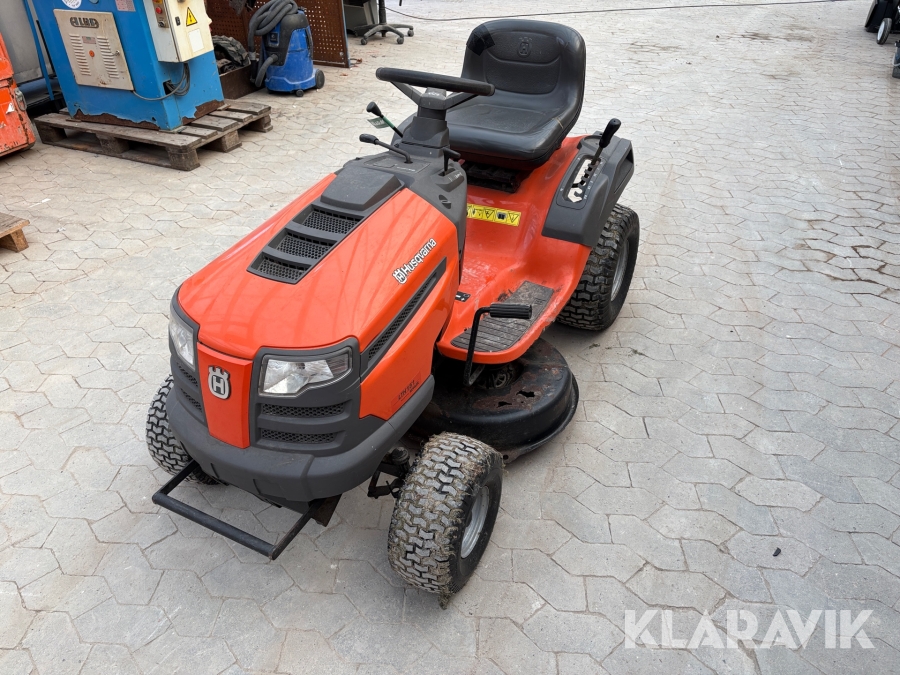 Græsslåmaskine Husqvarna LTH151
