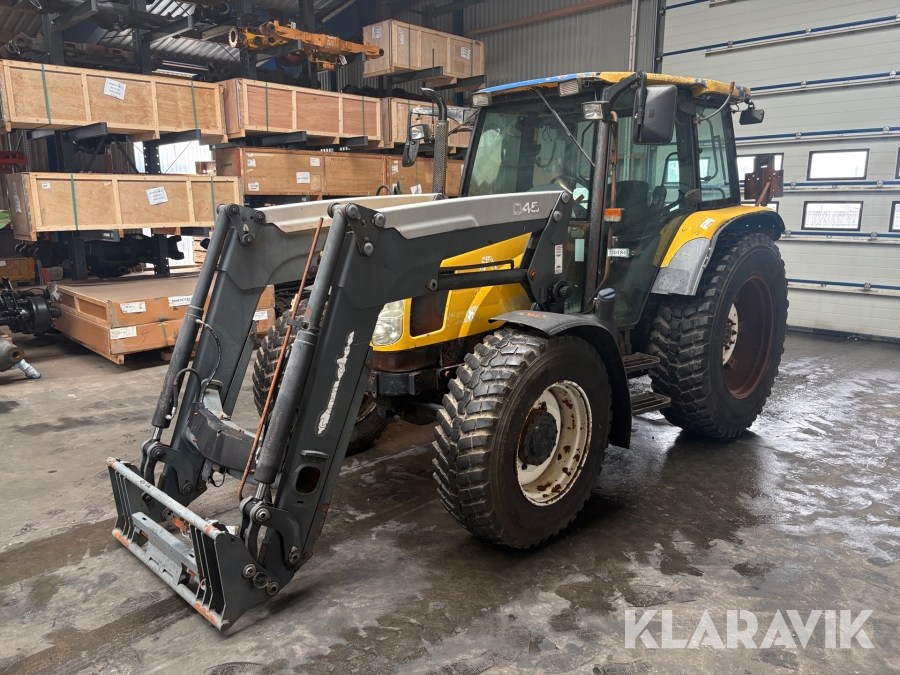 Traktor New Holland TL 100 A 4 WD med frontlæsser
