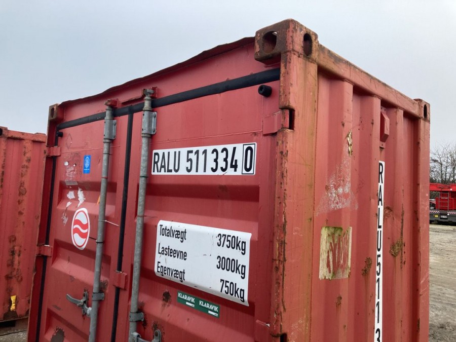Container