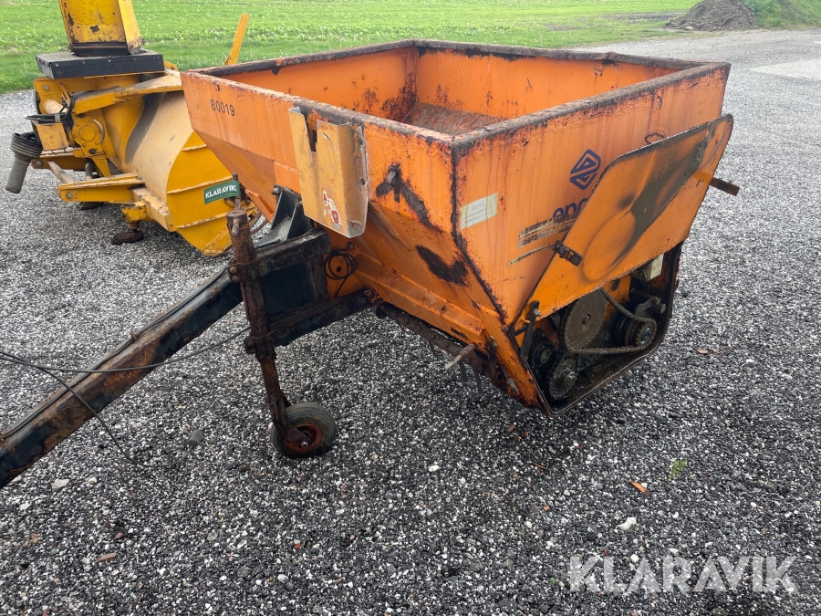 Epoke salt- og grusspreder til traktor Epoke