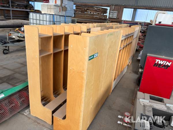 fritstående garderobe 11 styk