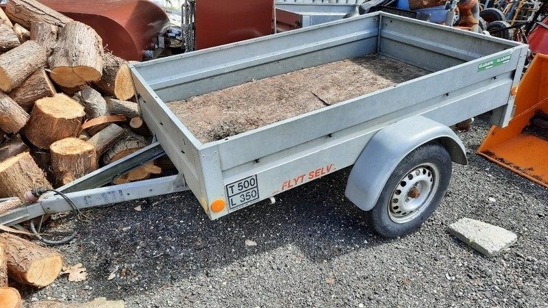 Trailer
