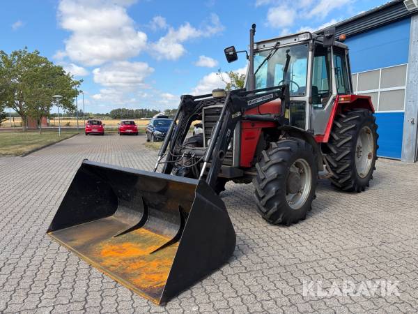 Traktor Massey-Ferguson 690 RJ med frontlift og tilbehør