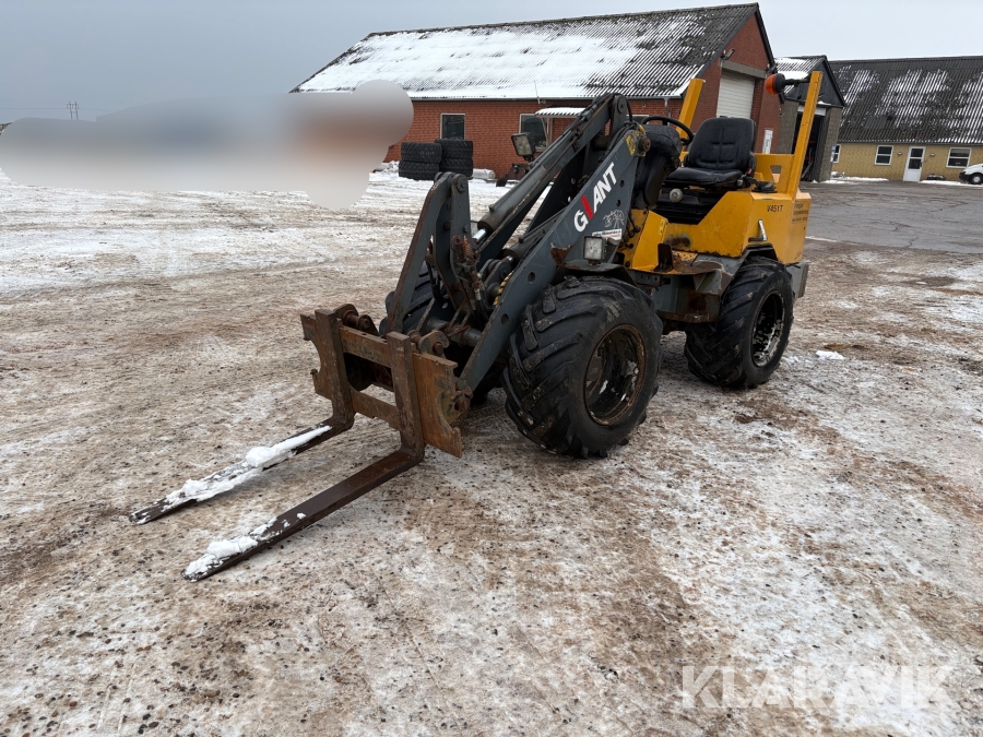 Minilæsser Giant V451T