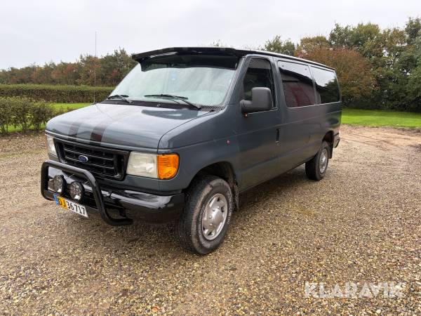 Personbil Ford Econoline E350