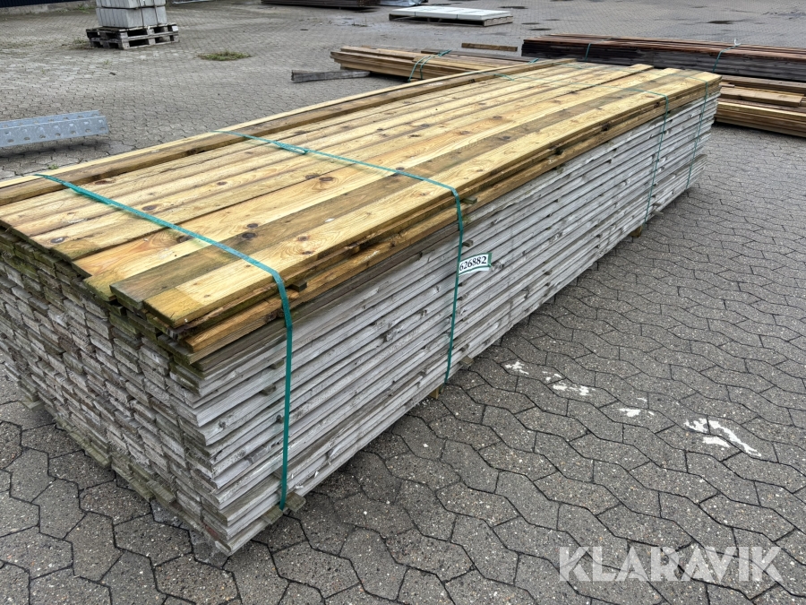Hegnsbrædder 360cm 282 styk.
