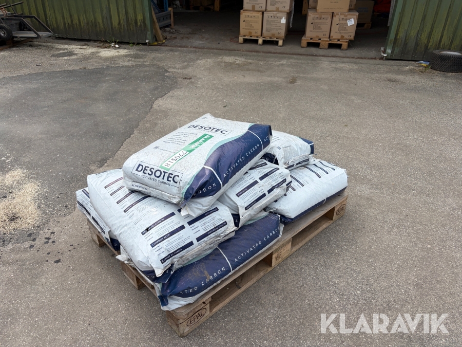 Aktiv kul Desotec Carbon 8 sække.
