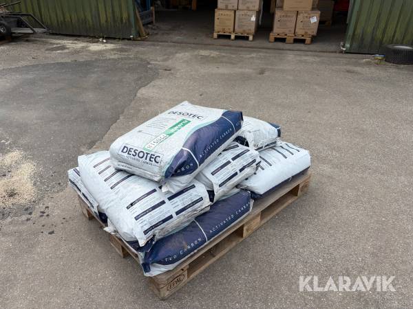 Aktiv kul Desotec Carbon 8 sække.