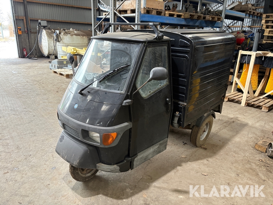 Tuk tuk Piago Ape 50