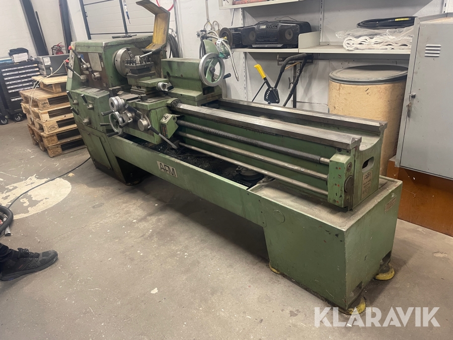 Drejebænk AFM TUG-40 med tilbehør