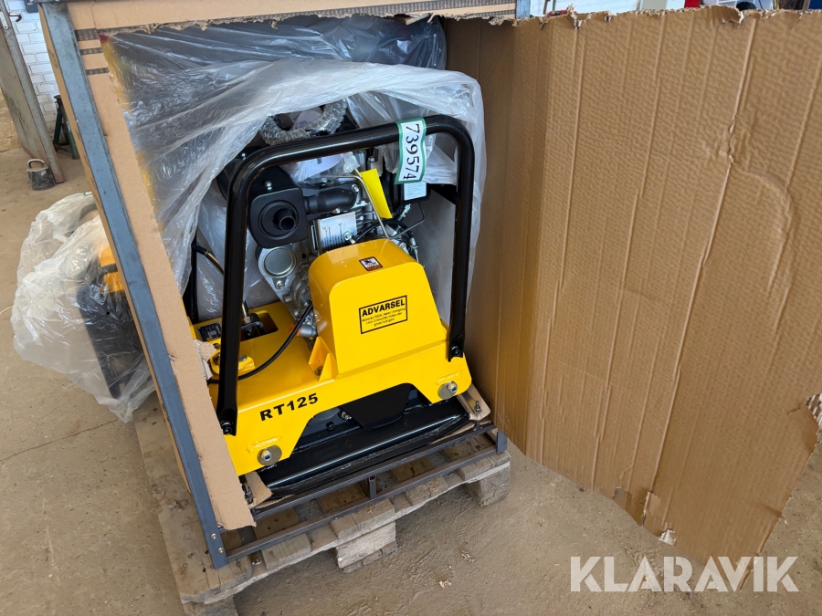 Pladevibrator Bernards RT125