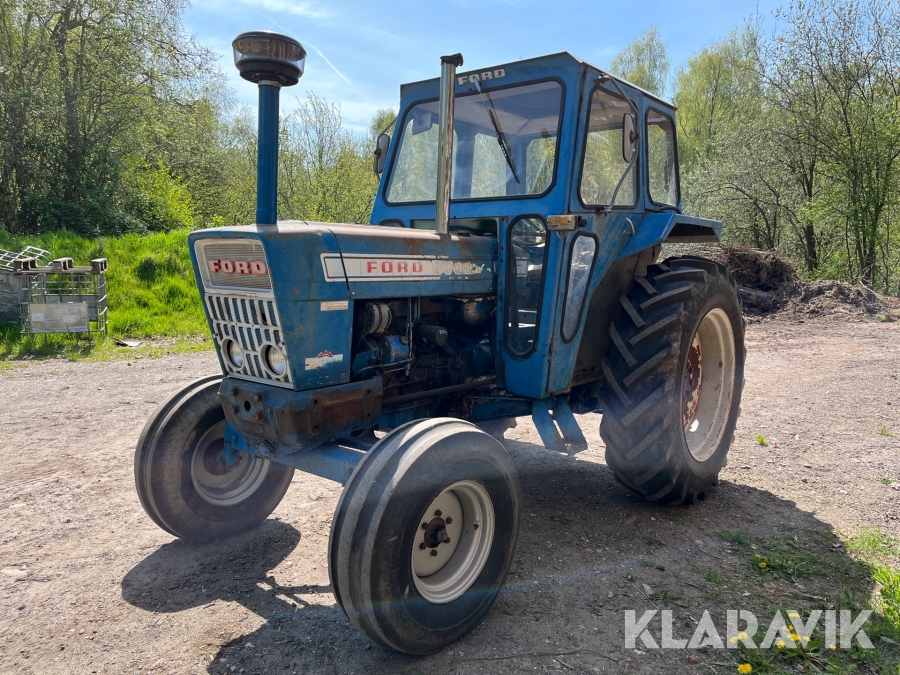 Traktor Ford 7000