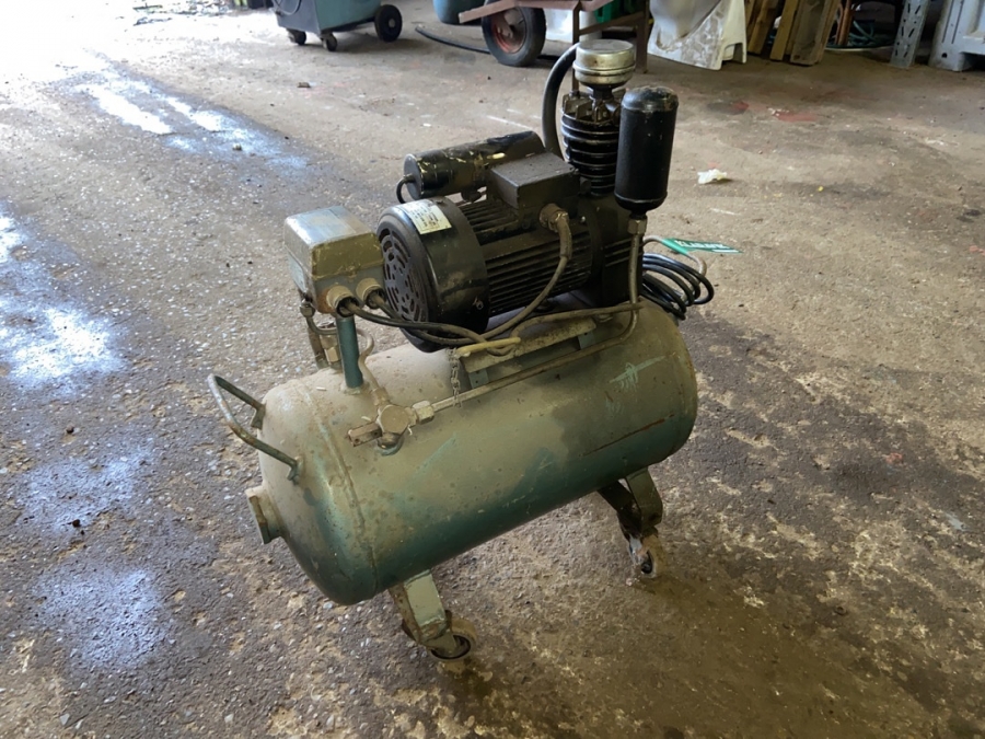 Kompressor