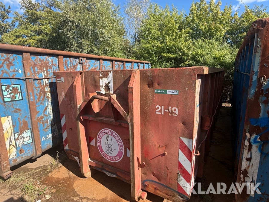 Åben affaldscontainer