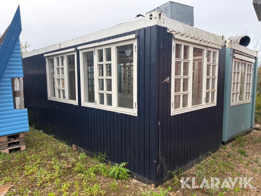 Salgsbod / udstillingsbod med elinstallation og belysning