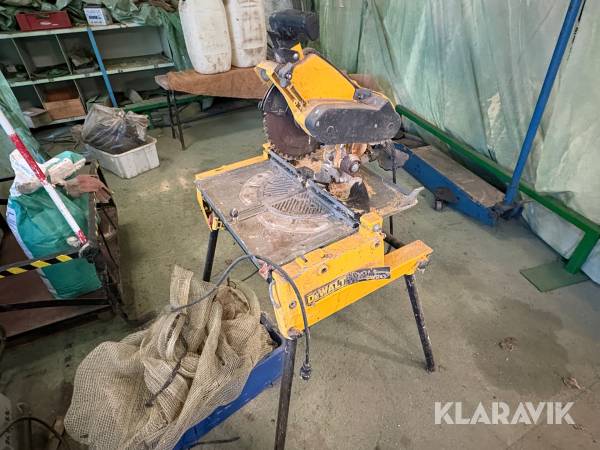Sav DeWalt DW 743