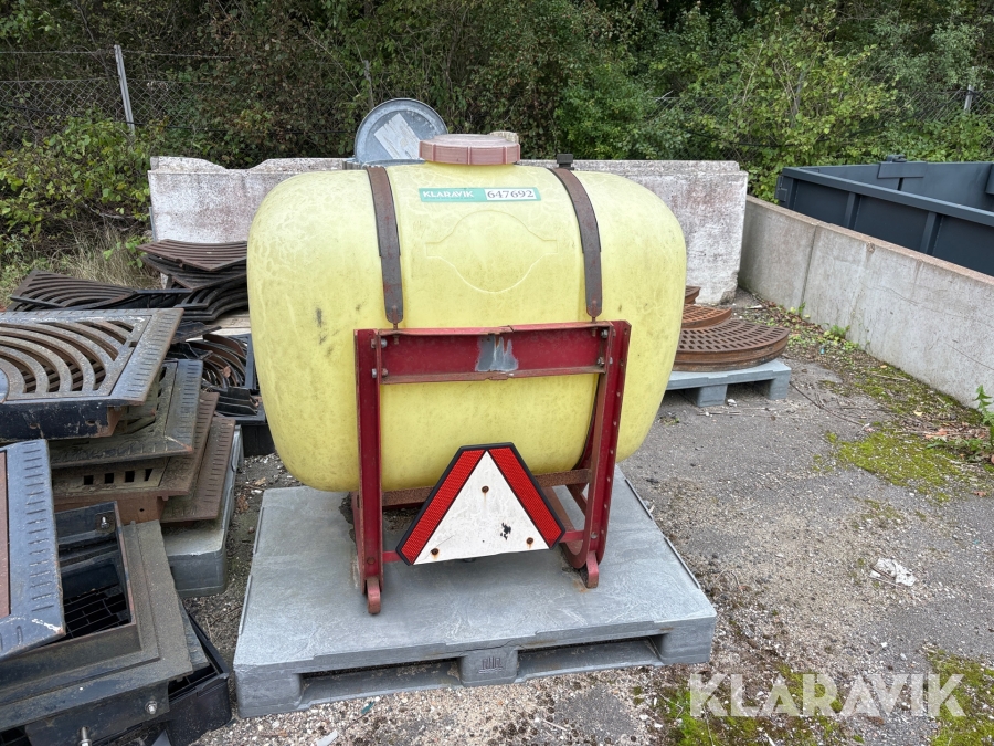 Tank