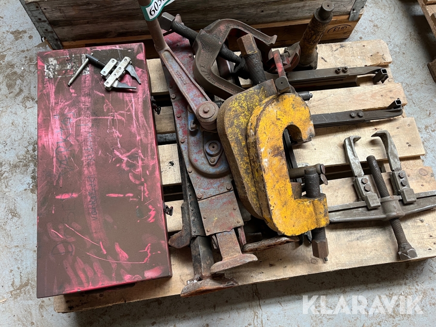 Smedeværktøj oprydningslot