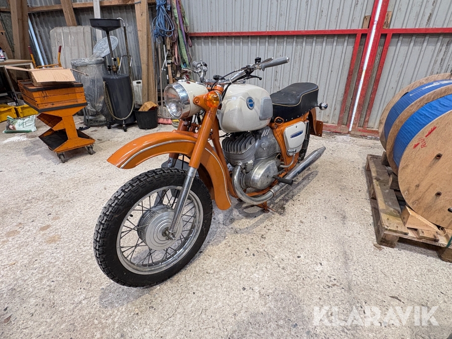 Motorcykel IZH Planeta 3