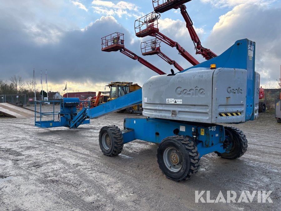 Bomlift Genie S-45