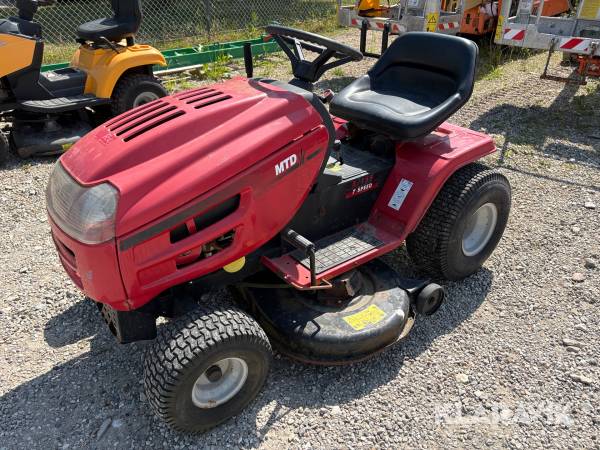 Græsslåmaskine MTD B/155