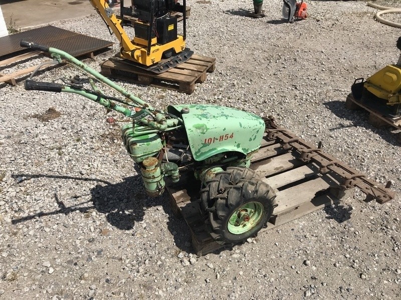 Redskabsbærer med fingerklipper