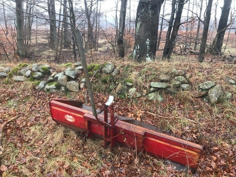 Sluf/bagskovl med tip til traktor