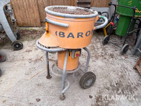 Betonblander Baron M80