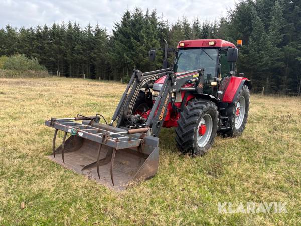 Traktor McCormick MC115