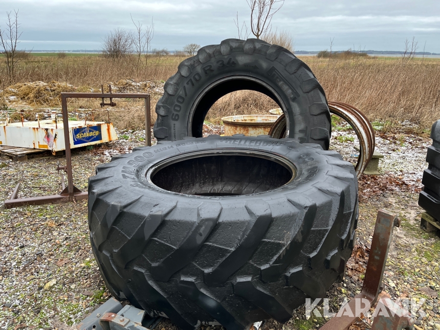 Landbrugsfolk Trelleborg + Firelli 600/70R34