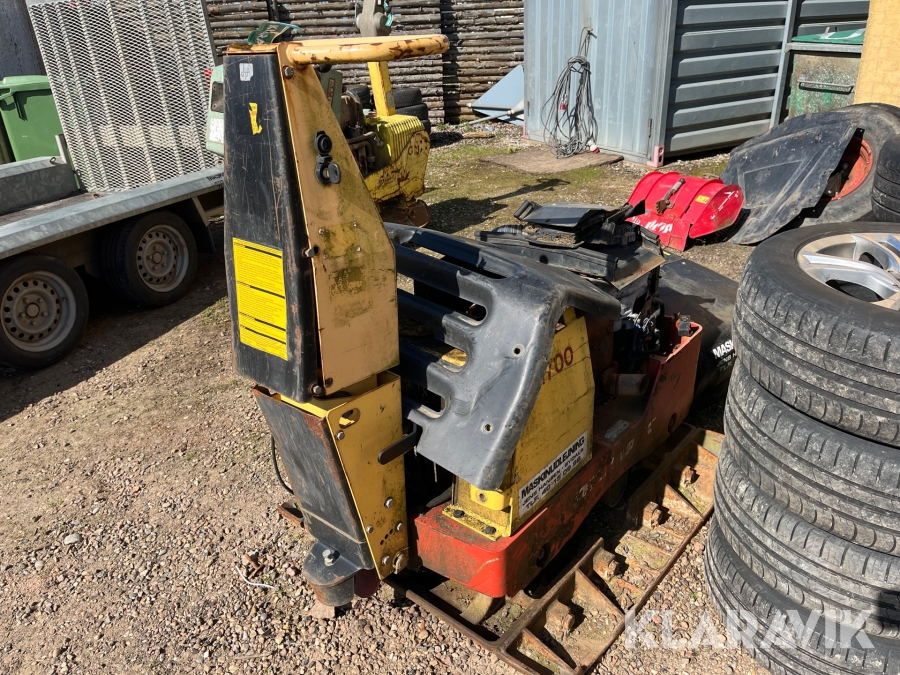 Pladevibrator Dynapac LH700
