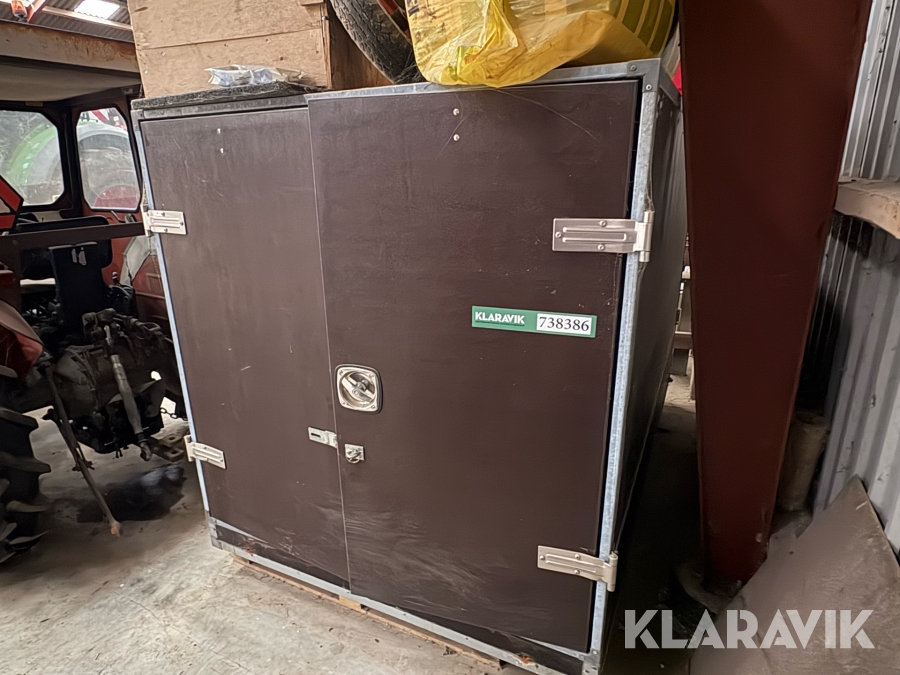 Opbevaringskab i vandfast plade