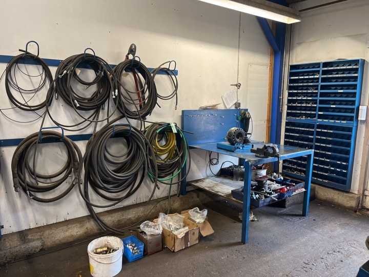 Hydraulikslange presser