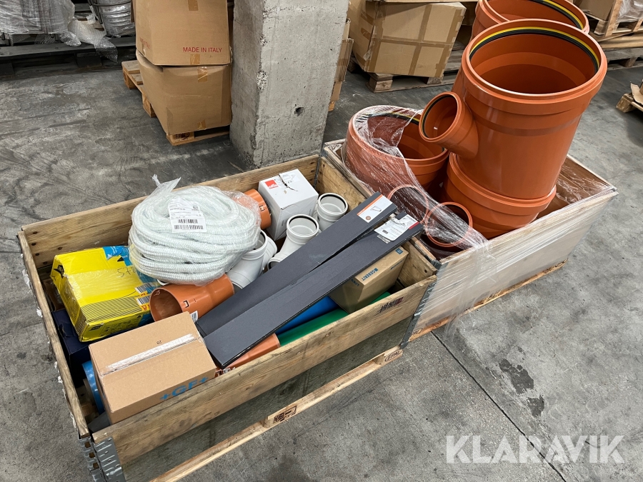 Lot - unidrain, svejsetråd, kloakrør og øvrigt - 2 paller