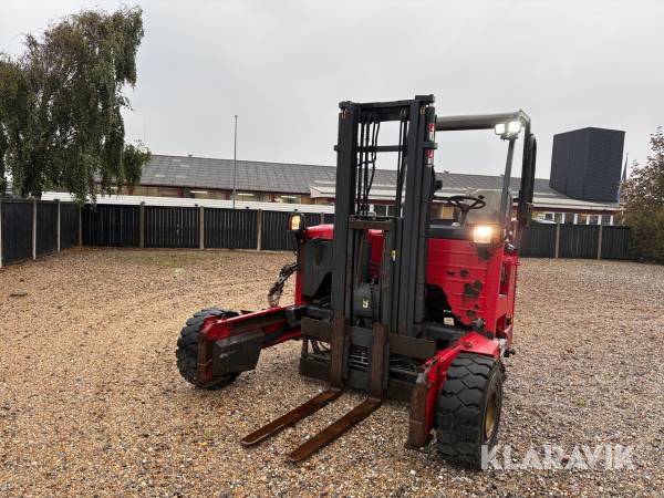 Medbringertruck Moffet M5 25.3