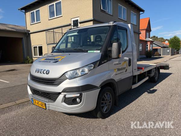 Autotransporter Iveco Daily 35S18 med alulad og el spil