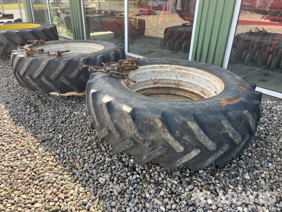 Dæk Goodyear Super traction 2 styk