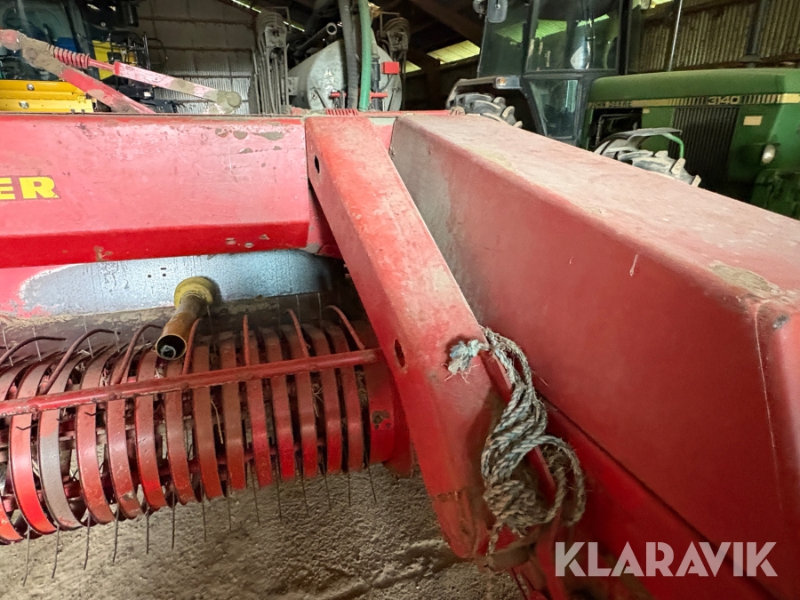 Ballepresser Welger AP71