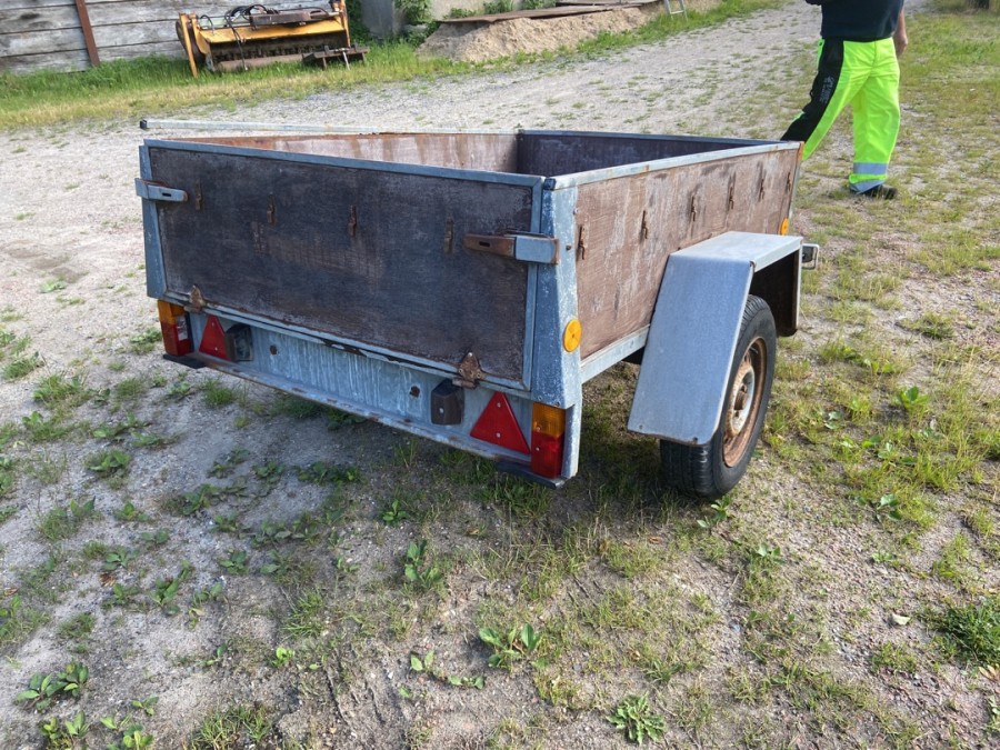 Trailer
