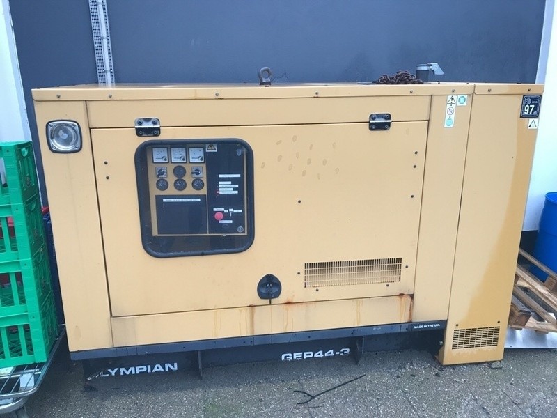 Generator med styresystem