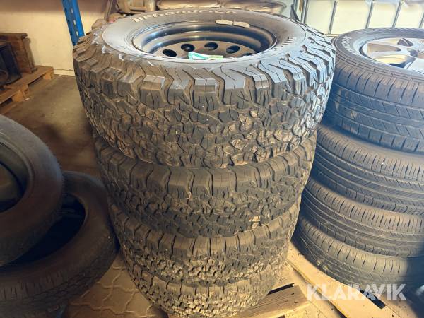 Dæk med fælge BFGoodrich All-Terrain T/A - 4 styk