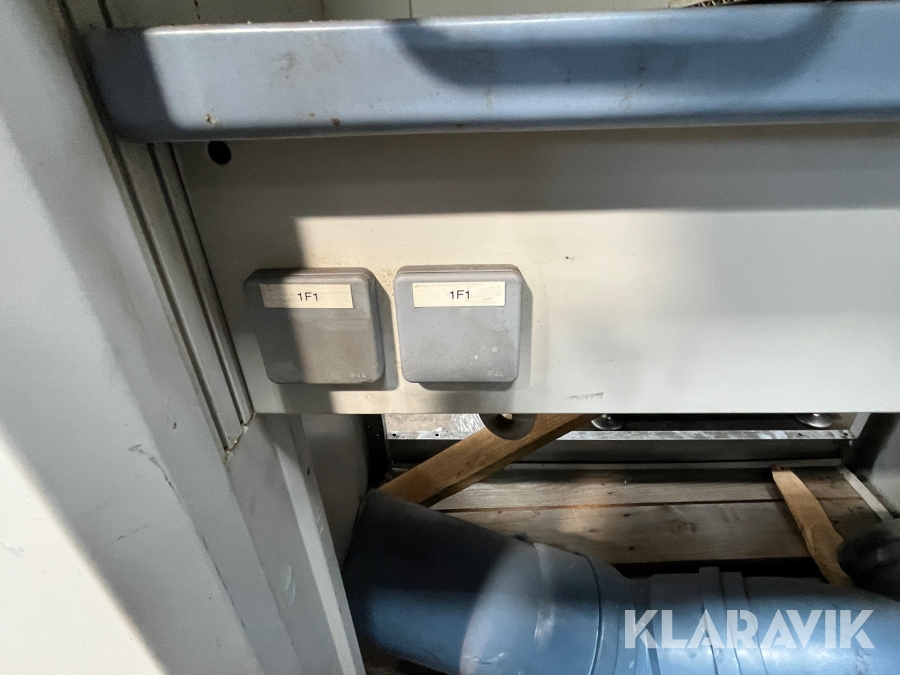 Stinkskab, Aalborg, Klaravik auktioner