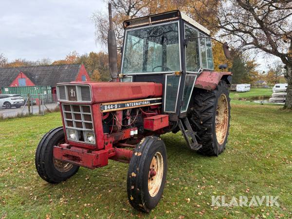 Veterantraktor IH International 844-S
